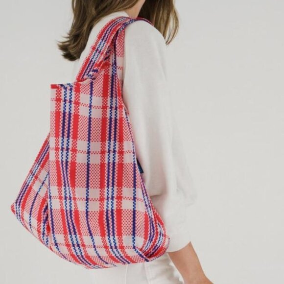 NWT Standard Baggu - Market Red - Picture 1 of 4